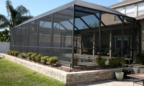 Beautiful house with new screen enclosure for pool